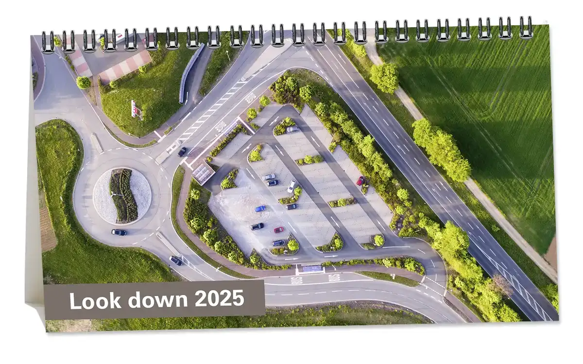 A5 Bureaukalender Look Down 2025